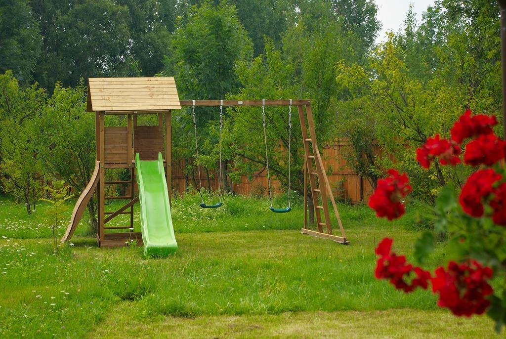 Casuta Cu Prieteni Cornu de Jos Habitación foto